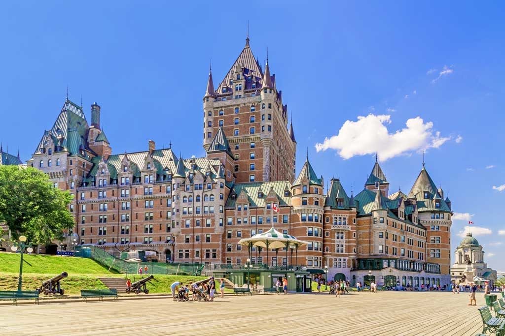 https://pearvisa.com/wp-content/uploads/2018/10/private-jet-charter-to-quebec-city-canada-1024x683.jpg